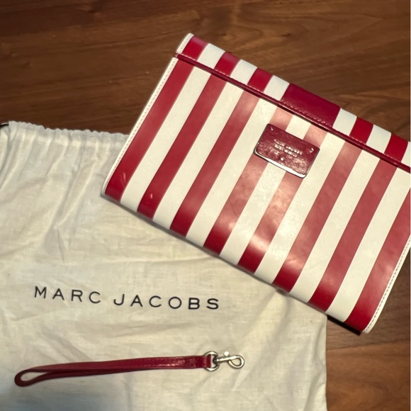 Marc Jacobs clutch - Picture 5 of 11